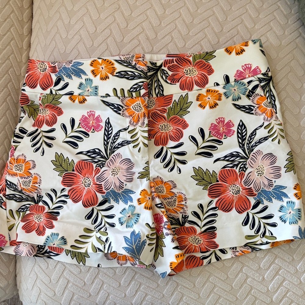 LOFT Floral High Waist Women's Shorts - Multicolor